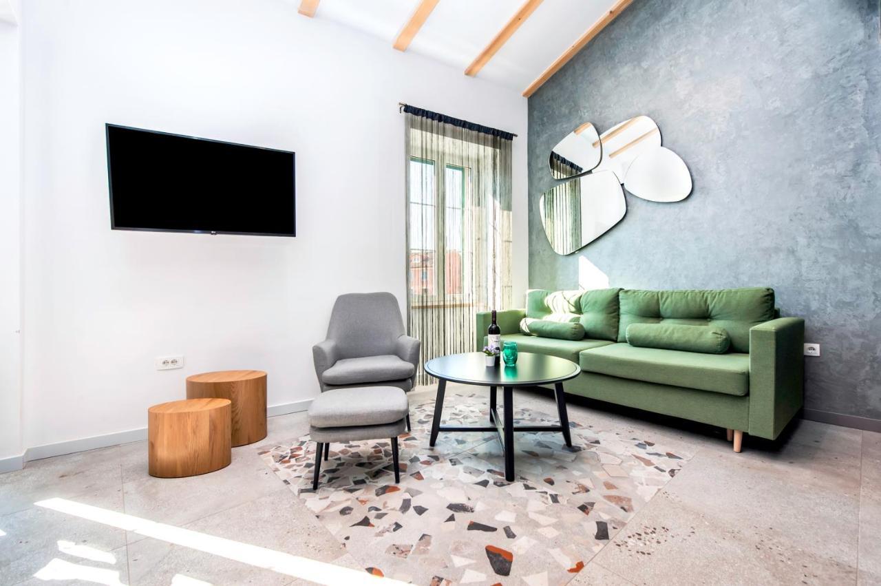 City Comfort Apartments Rovinj Exterior photo